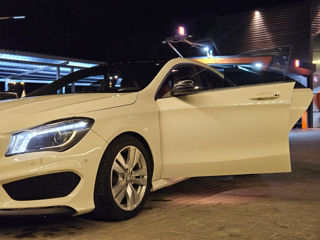 Mercedes CLA foto 2