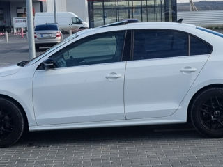 Volkswagen Jetta foto 6