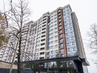 Apartament cu 2 camere, 75 m², Buiucani, Chișinău foto 3