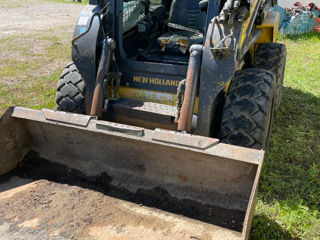 Mini incarcator new holland l223 foto 6