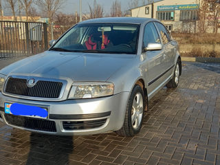 Skoda Superb foto 6