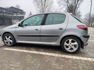 Peugeot 206 foto 3