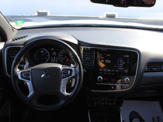 Mitsubishi Outlander foto 9