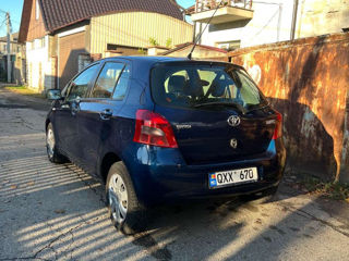 Toyota Yaris foto 5