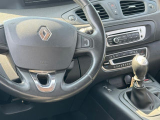 Renault Grand Scenic foto 4