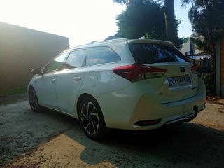 Toyota Auris foto 3