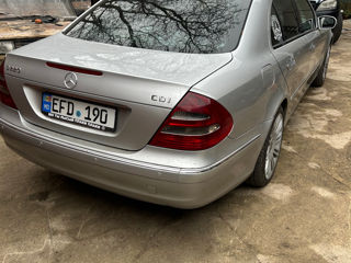 Mercedes E-Class foto 3