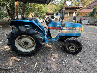 Vând tractor Mitubisi 28 cai putere foto 2