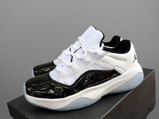 Nike Air Jordan 11 Cmft Low foto 6