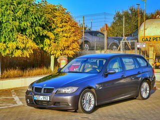 BMW 3 Series foto 1