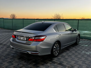 Honda Accord foto 3