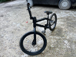 Прадам BMX , не в этом хорошем состоянии педаль не крутится foto 0