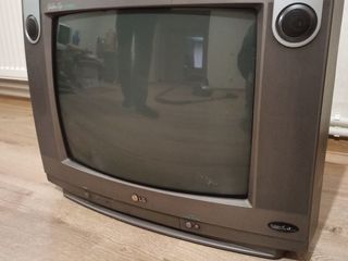 4 televizoare in stare ideala foto 3