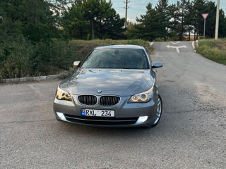 BMW 5 Series foto 7