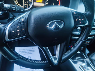 Infiniti Q30 foto 10