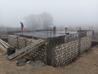 Lucrări de betonare(turnam beton,case,garduri,atmosca/livneofca/,coloane,righele,trotuare...etc foto 14