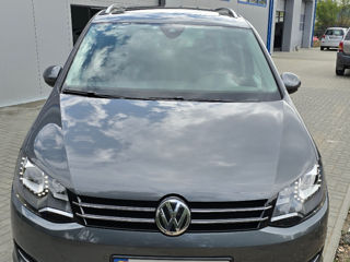 Volkswagen Sharan foto 1