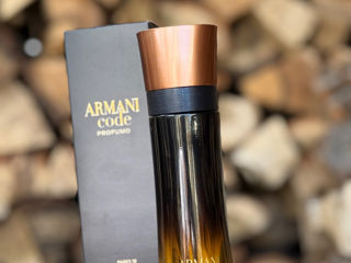 Parfumuri de Lux – Alege Aroma Care Te Definește! foto 3