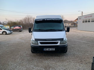 Ford Transit foto 2