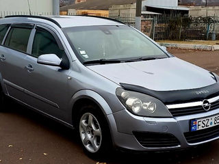 Opel Astra foto 2