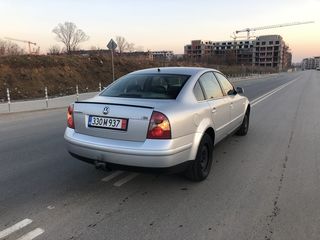 Volkswagen Passat foto 7