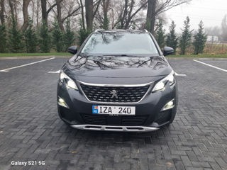 Peugeot 5008 foto 2