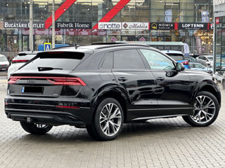 Audi Q8 foto 4