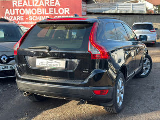 Volvo XC60 foto 2