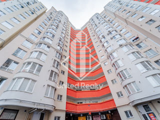 Apartament cu 2 camere, 68 m², Centru, Chișinău foto 1