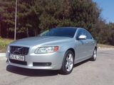 Volvo S80 foto 2