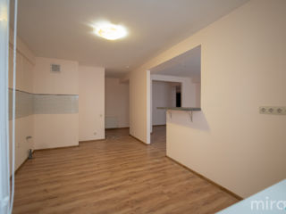 Apartament cu 3 camere, 80 m², Buiucani, Chișinău foto 1