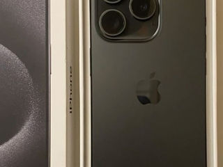 iPhone 15 pro новый со всем комплектом