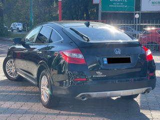 Honda Crosstour foto 4