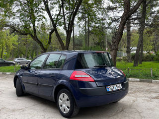 Renault Megane foto 5