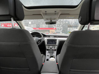 Volkswagen Passat foto 9