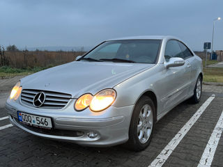 Mercedes CLK-Class foto 2