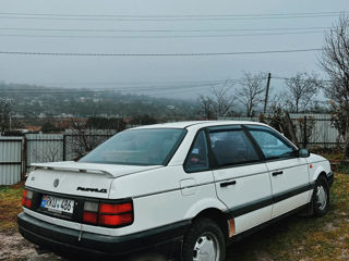 Volkswagen Passat foto 3