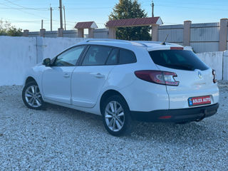 Renault Megane foto 15