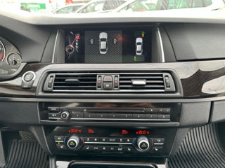 BMW 5 Series foto 11