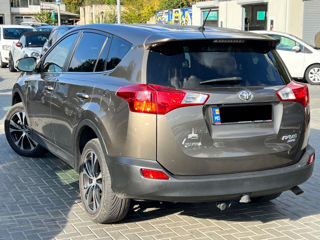 Toyota Rav 4 foto 3