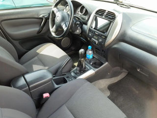 Toyota Rav 4 foto 3