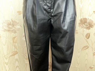 Pantaloni din piele H&M