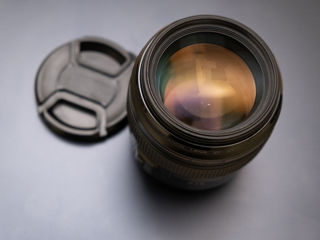 Canon 85mm 1.8 foto 3