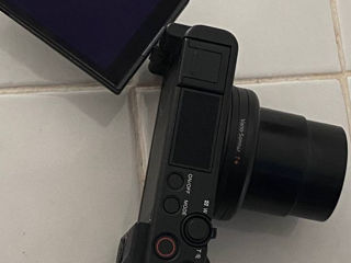 Продаю почти новый Sony ZV-1 foto 5