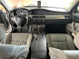 BMW 5 Series foto 9