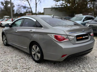 Hyundai Sonata foto 6