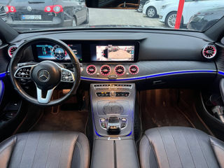 Mercedes E-Class foto 8