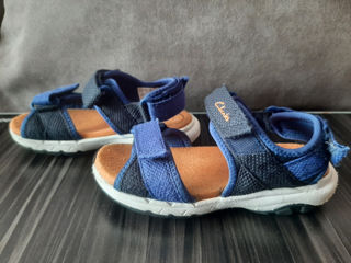 Sandale Clarks foto 1