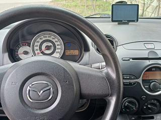 Mazda 2 foto 4