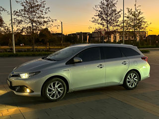 Toyota Auris foto 8